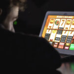 棋牌玩家最容易陷入的误区之一赢了认为技术高，输了认为运气差-德州策略-德州技巧-德州论坛